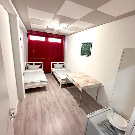 Homestay F-f Haus