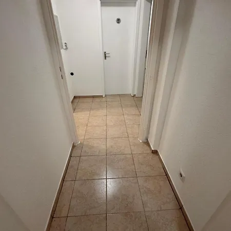 F-f Haus Kwatera prywatna *